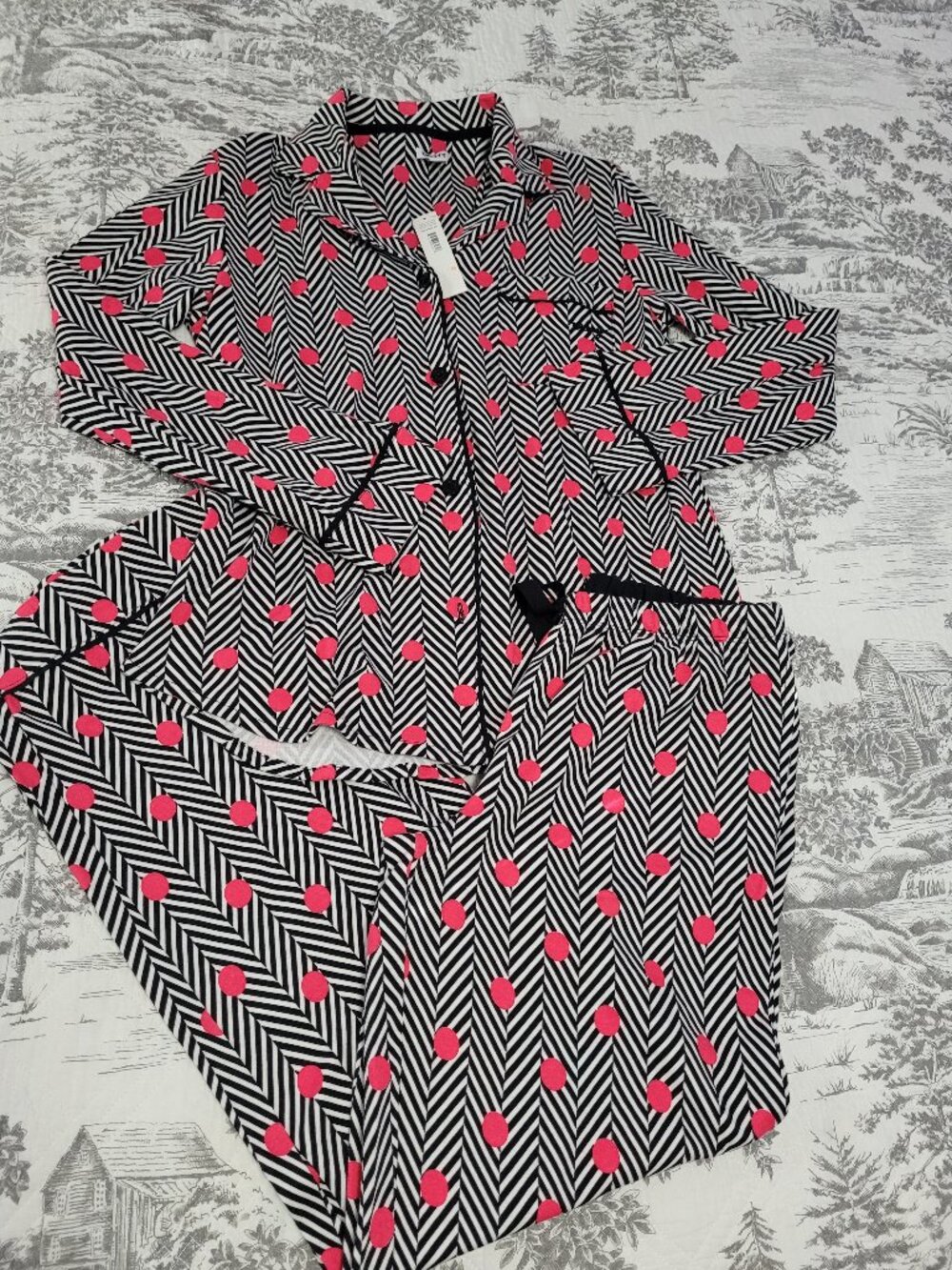 DKNY Super Soft Black & Pink Cotton Pajama Set Size Small NWT